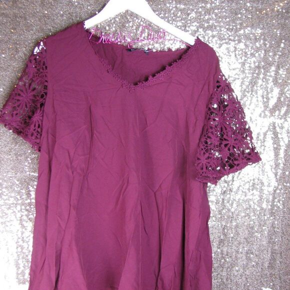 NWT BloomChic floral sleeve shirt 12/L - Picture 5 of 10